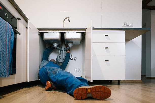 Professional Plumbing technician working in Hiddenite, NC